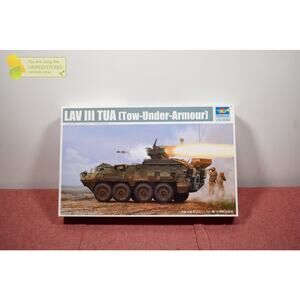Trumpeter LAV-III TUA Tow Under Armor Vehicle Model 1/35 (Package Wear)